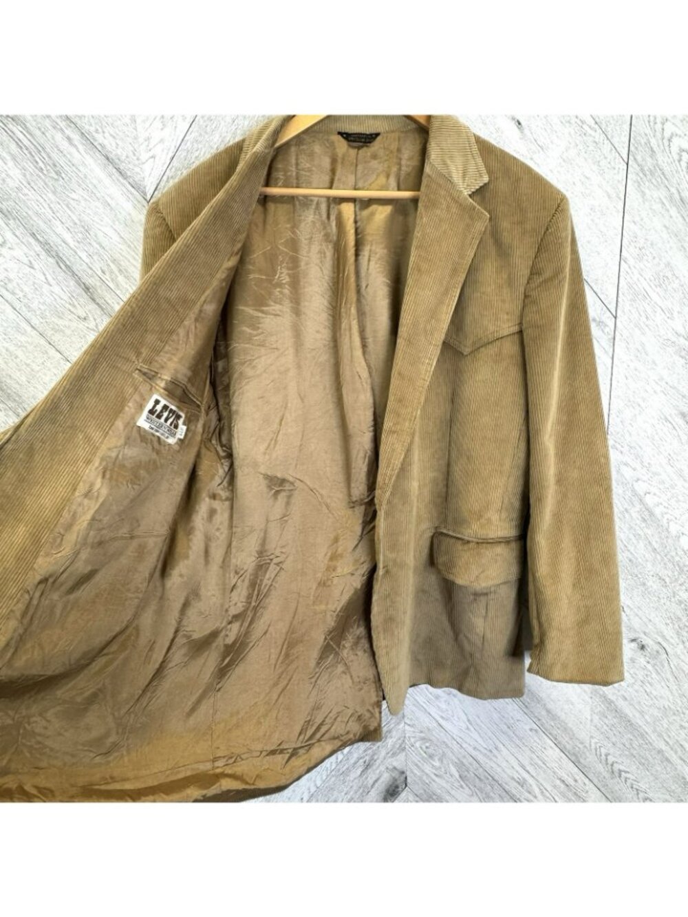 Vintage Levi's Western Tan Corduroy Blazer Jacket Mens Size 44R Elbow Patches - Picture 7 of 10